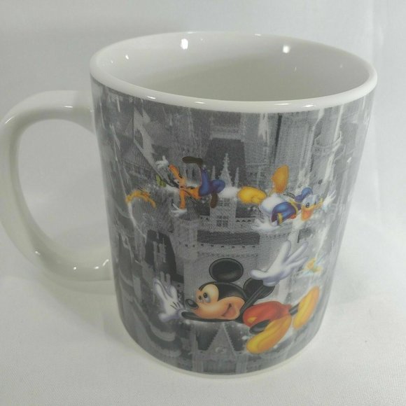 Disney Parks Walt Disney World Mug “Where Dreams Come True” Mickey, castle - Picture 5 of 11